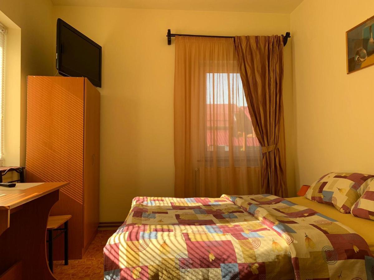 فندق Casa Zmeilor تاشناد المظهر الخارجي الصورة